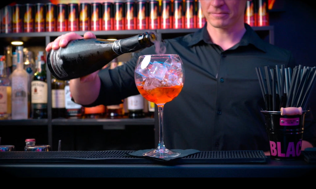 How to Make the Perfect Aperol Spritz
