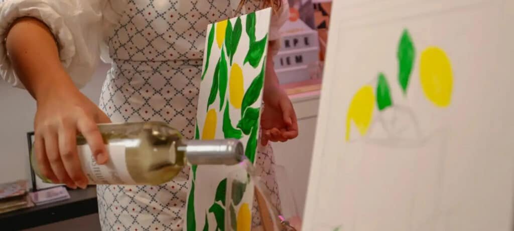 Private Tipsy Art Class in Rome